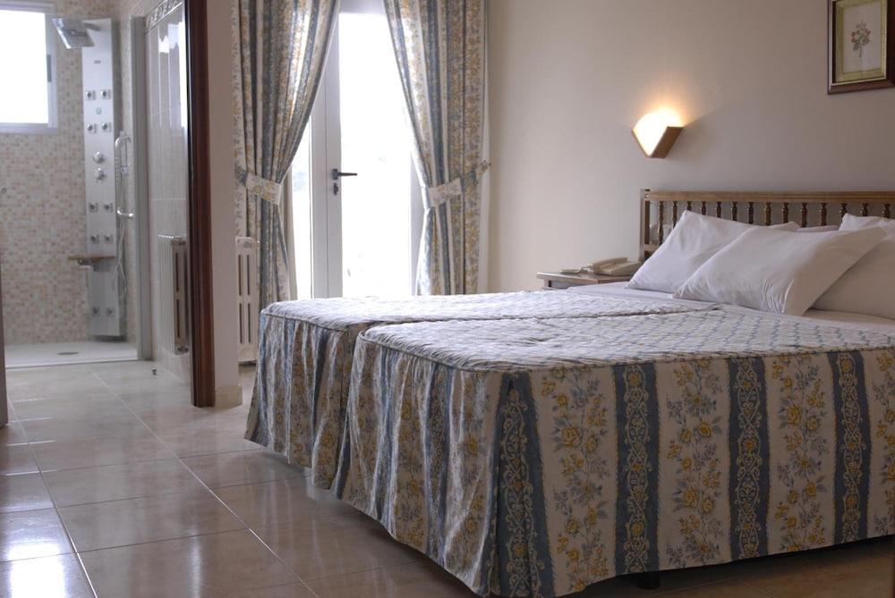 Hotel Troncoso 산신소 외부 사진